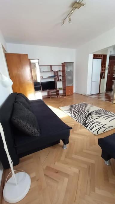 Cozy Place Appartamento Bucarest